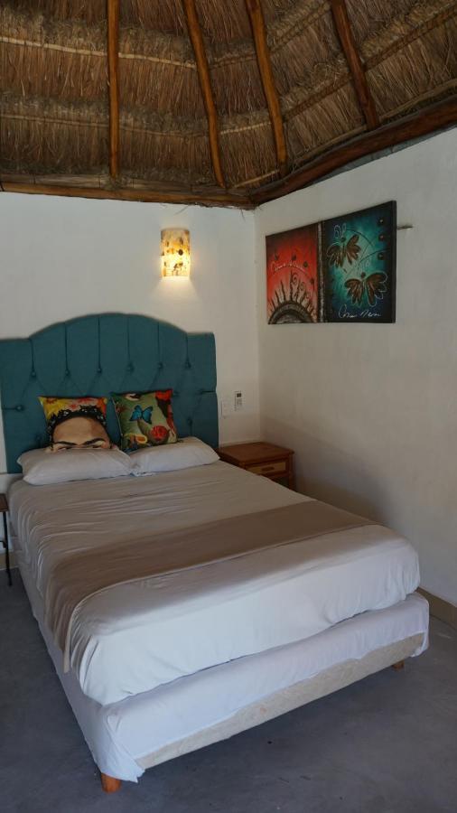 Casa Frida Hotell Chelem Exteriör bild