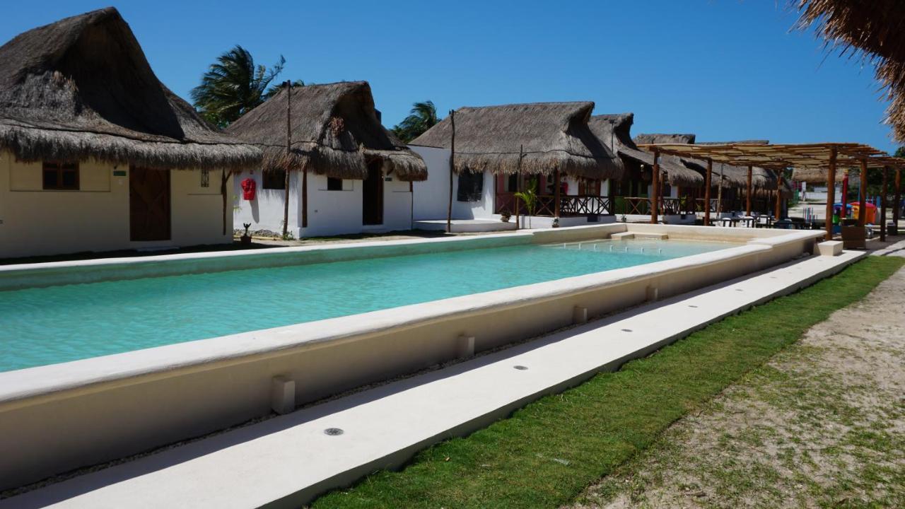 Casa Frida Hotell Chelem Exteriör bild